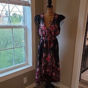 Floral Black and Pink Women's Dress Size XL